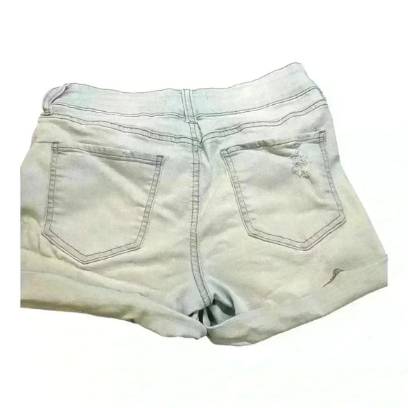 SO junior distressed denim shorts size 9 - Picture 3 of 9